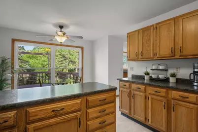 6 Lynbrook Circle, Madison, WI 53719 - Photo 9