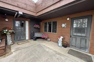 W8203 Hudson Rd, Browntown, WI 53522 - Photo 9