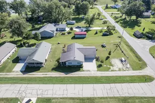 262 E Front St, Markesan, WI 53946 - Photo 13