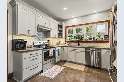 133 E High Avenue, Stockton, IL 61085 - Photo 9