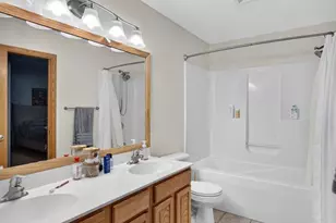 5904 Red Oak Trail, Mcfarland, WI 53558 - Photo 19