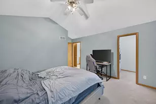 5904 Red Oak Trail, Mcfarland, WI 53558 - Photo 17