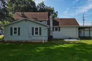 404 East St, Other, IL 61277 - Photo 5