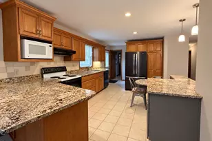 436 Connie St, Cottage Grove, WI 53527 - Photo 7