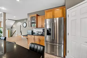 1308 Hanover Ct, Waunakee, WI 53597 - Photo 19