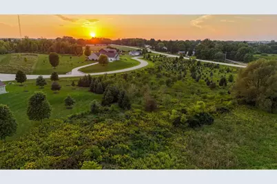 000 Beier Hill Road, Beaver Dam, WI 53916 - Photo 7