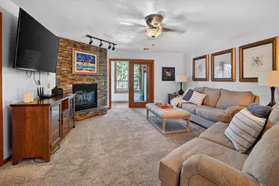 5387 Mariners Cove Drive #312, Madison, WI 53704 - Photo 23