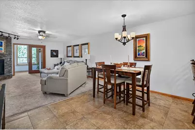 5387 Mariners Cove Drive #312, Madison, WI 53704 - Photo 19