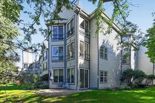 5387 Mariner's Cove Dr, Madison, WI 53704 - Photo 13
