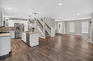 235 Blooming Leaf Wy, Madison, WI 53593 - Photo 21