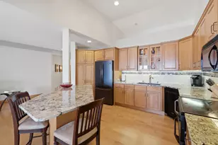 4101 Monona Dr, Monona, WI 53716 - Photo 5