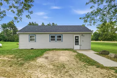 976 County Road T, Marshall, WI 53559 - Photo 1