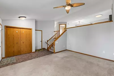 6209 Adobe Way, Madison, WI 53719 - Photo 5