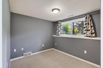 6209 Adobe Way, Madison, WI 53719 - Photo 37