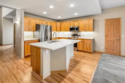 1333 Waldorf Boulevard, Madison, WI 53719 - Photo 9