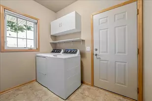 1333 Waldorf Blvd, Madison, WI 53719 - Photo 17