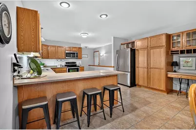 617 Kvamme Lane, Stoughton, WI 53589 - Photo 7