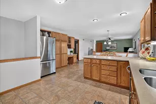 617 Kvamme Ln, Stoughton, WI 53589 - Photo 9