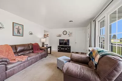 219 N Crescent Drive, Milton, WI 53563 - Photo 9