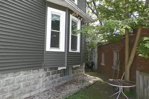 426 N Ingersoll St, Madison, WI 53703 - Photo 3