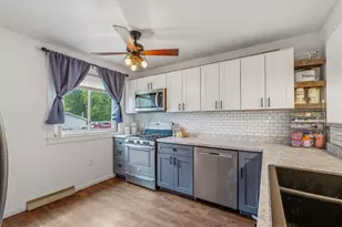 244 Center St, Randolph, WI 53956 - Photo 9