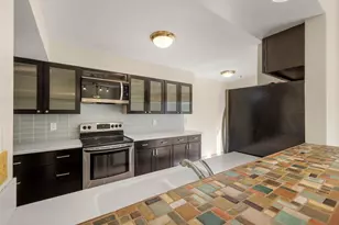 69 Ponwood Cir, Madison, WI 53717 - Photo 7
