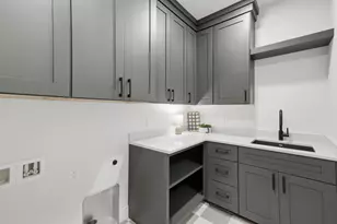 6859 Karolina Wy, Sun Prairie, WI 53590 - Photo 41