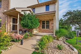 6916 Tottenham Rd, Madison, WI 53711 - Photo 3