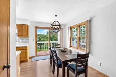 6916 Tottenham Road, Madison, WI 53711 - Photo 9
