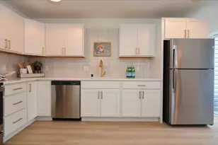 442 East Bluff, Madison, WI 53704 - Photo 3