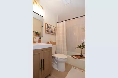 442 East Bluff, Madison, WI 53704 - Photo 13