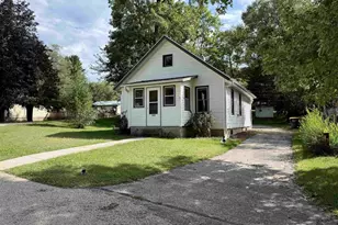 1325 Haseltine Ct, Richland Center, WI 53581 - Photo 3
