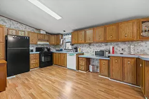 4823 Schoen Rd, Racine, WI 53182 - Photo 3