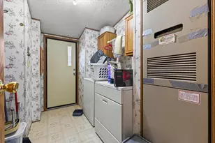 4823 Schoen Rd, Racine, WI 53182 - Photo 13