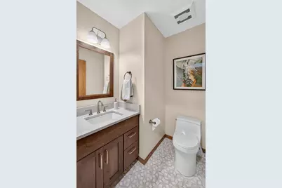 1657 Okeeffe Avenue, Sun Prairie, WI 53590 - Photo 21