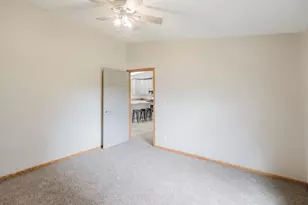 535 Broad St, Mineral Point, WI 53565 - Photo 17