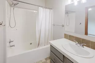 535 Broad St, Mineral Point, WI 53565 - Photo 21