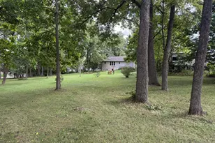535 Broad St, Mineral Point, WI 53565 - Photo 3