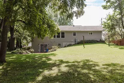 535 Broad Street, Mineral Point, WI 53565 - Photo 33