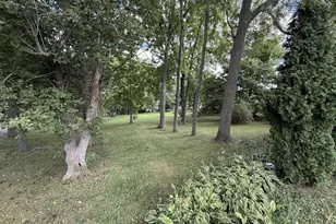 535 Broad St, Mineral Point, WI 53565 - Photo 41