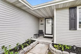 2524 S Terrace St, Janesville, WI 53546 - Photo 5