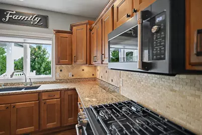 2022 Foggy Mountain Pass, Waunakee, WI 53597 - Photo 29