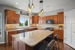2022 Foggy Mountain Pass, Waunakee, WI 53597 - Photo 23