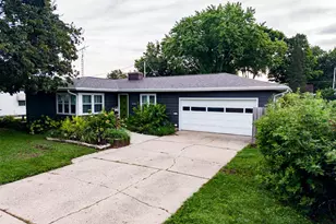 1245 S Terrace St, Janesville, WI 53546 - Photo 1