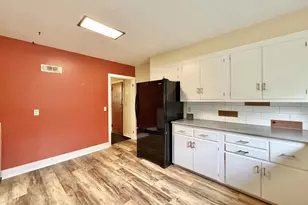 2221 E Ridge Rd, Beloit, WI 53511 - Photo 3