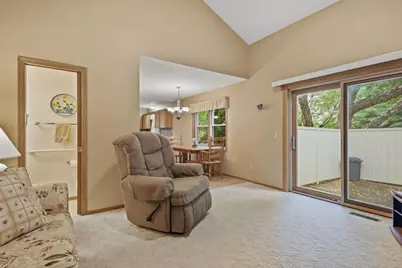 2 Cottonwood Circle, Madison, WI 53704 - Photo 19