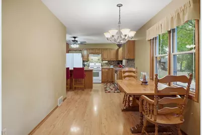 2 Cottonwood Circle, Madison, WI 53704 - Photo 23