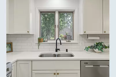 525 Harvest Lane, Verona, WI 53593 - Photo 11