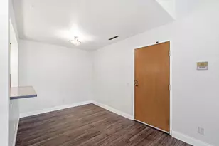 2233 Luann Ln, Madison, WI 53713 - Photo 9