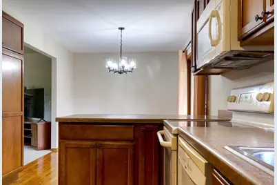 3205 Clove Drive, Madison, WI 53704 - Photo 13